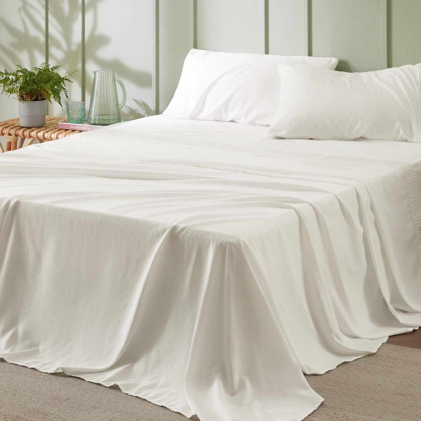 Bedsure Twin Sheets Set Grey - Soft Twin Bed Sheets, 3 Pieces Hotel Luxury Twin Sheets, Easy Care Polyester Microfiber Cooling Bed Sheet Set