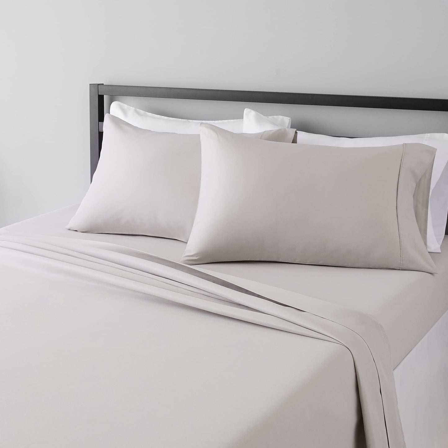 Amazon Basics Lightweight Super Soft, Breathable Easy Care Microfiber 3 Piece Bed Sheet Set with 14-Inch Deep Pockets, Twin, Dark Gray, Solid