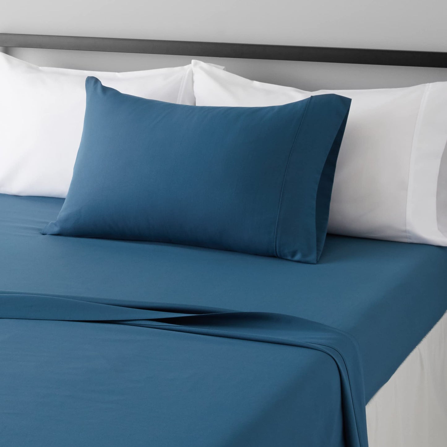 Amazon Basics Lightweight Super Soft, Breathable Easy Care Microfiber 3 Piece Bed Sheet Set with 14-Inch Deep Pockets, Twin, Dark Gray, Solid