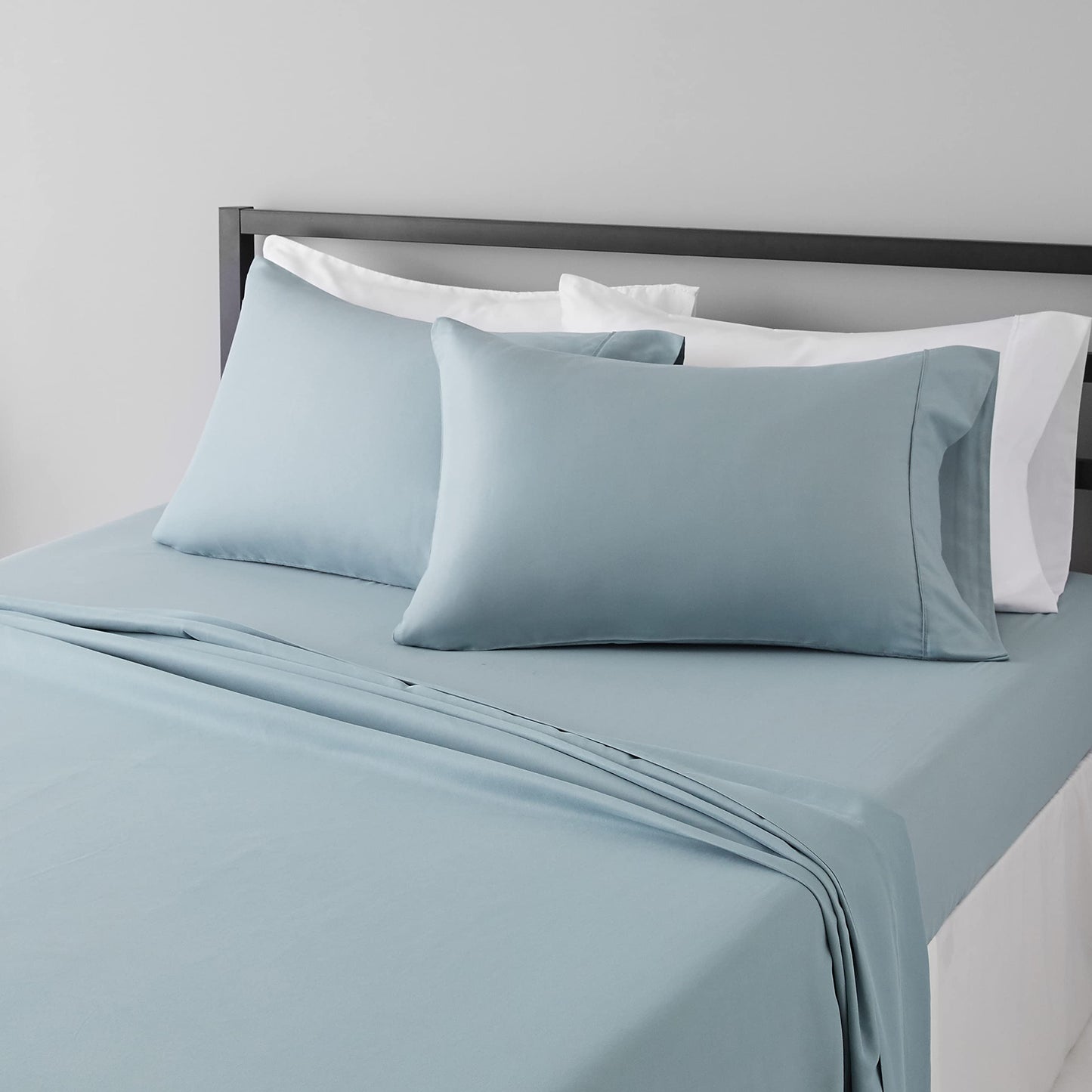 Amazon Basics Lightweight Super Soft, Breathable Easy Care Microfiber 3 Piece Bed Sheet Set with 14-Inch Deep Pockets, Twin, Dark Gray, Solid