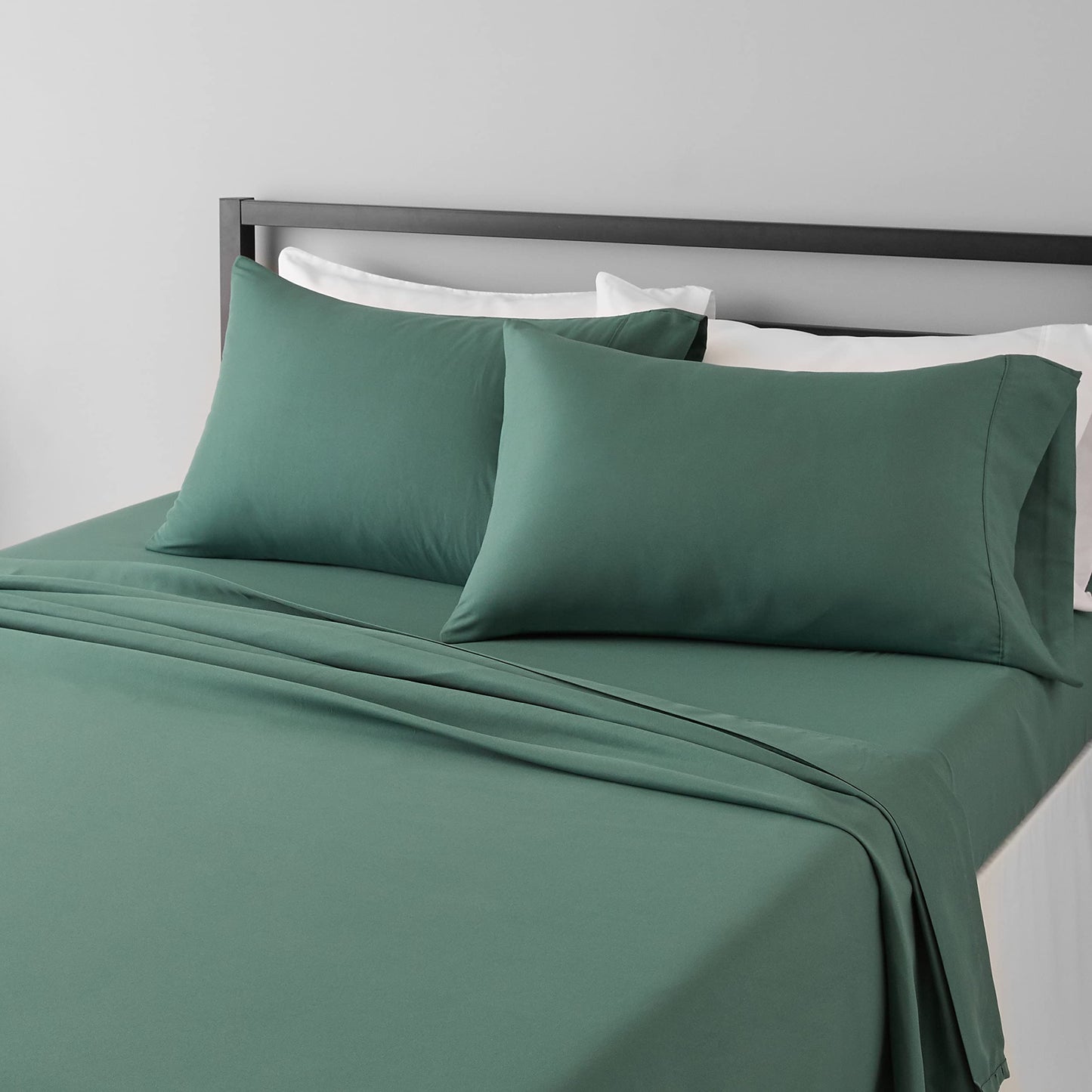 Amazon Basics Lightweight Super Soft, Breathable Easy Care Microfiber 3 Piece Bed Sheet Set with 14-Inch Deep Pockets, Twin, Dark Gray, Solid