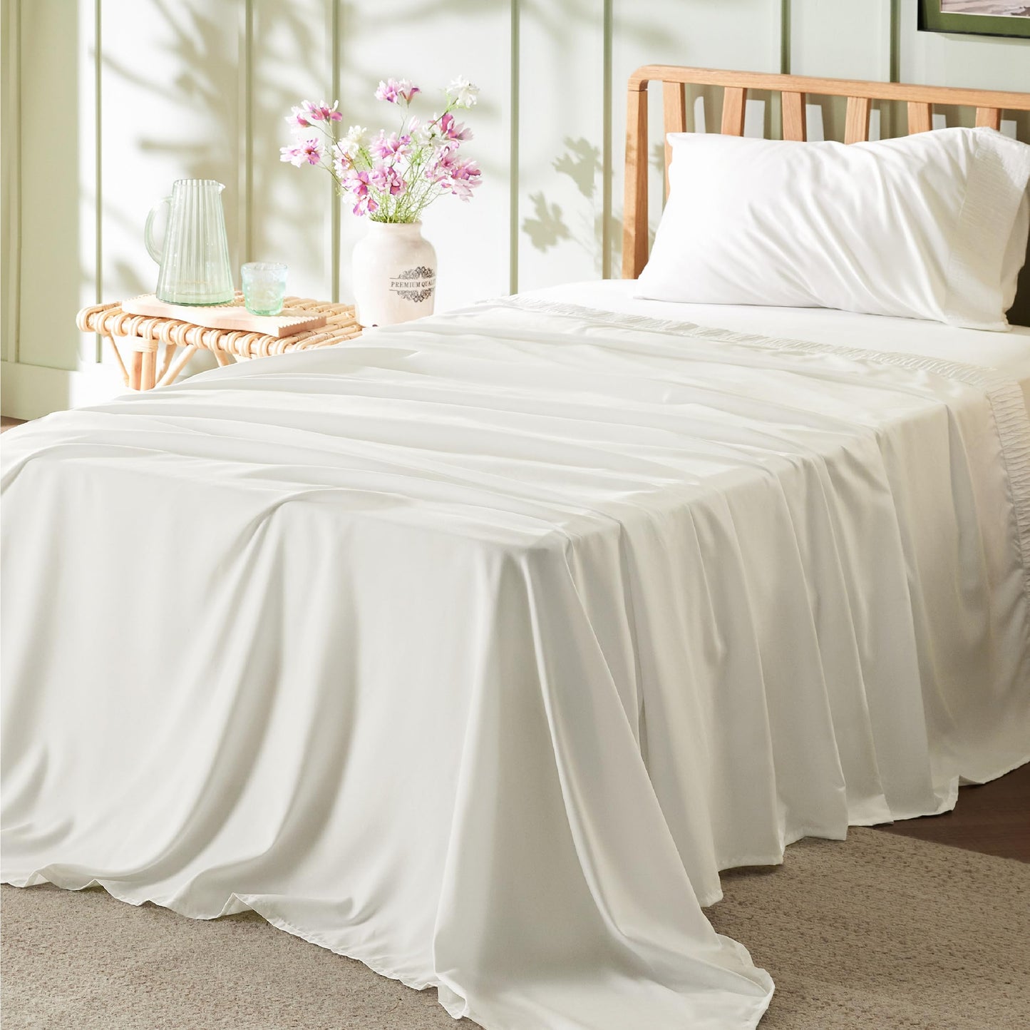 Bedsure Twin Sheets Set Grey - Soft Twin Bed Sheets, 3 Pieces Hotel Luxury Twin Sheets, Easy Care Polyester Microfiber Cooling Bed Sheet Set
