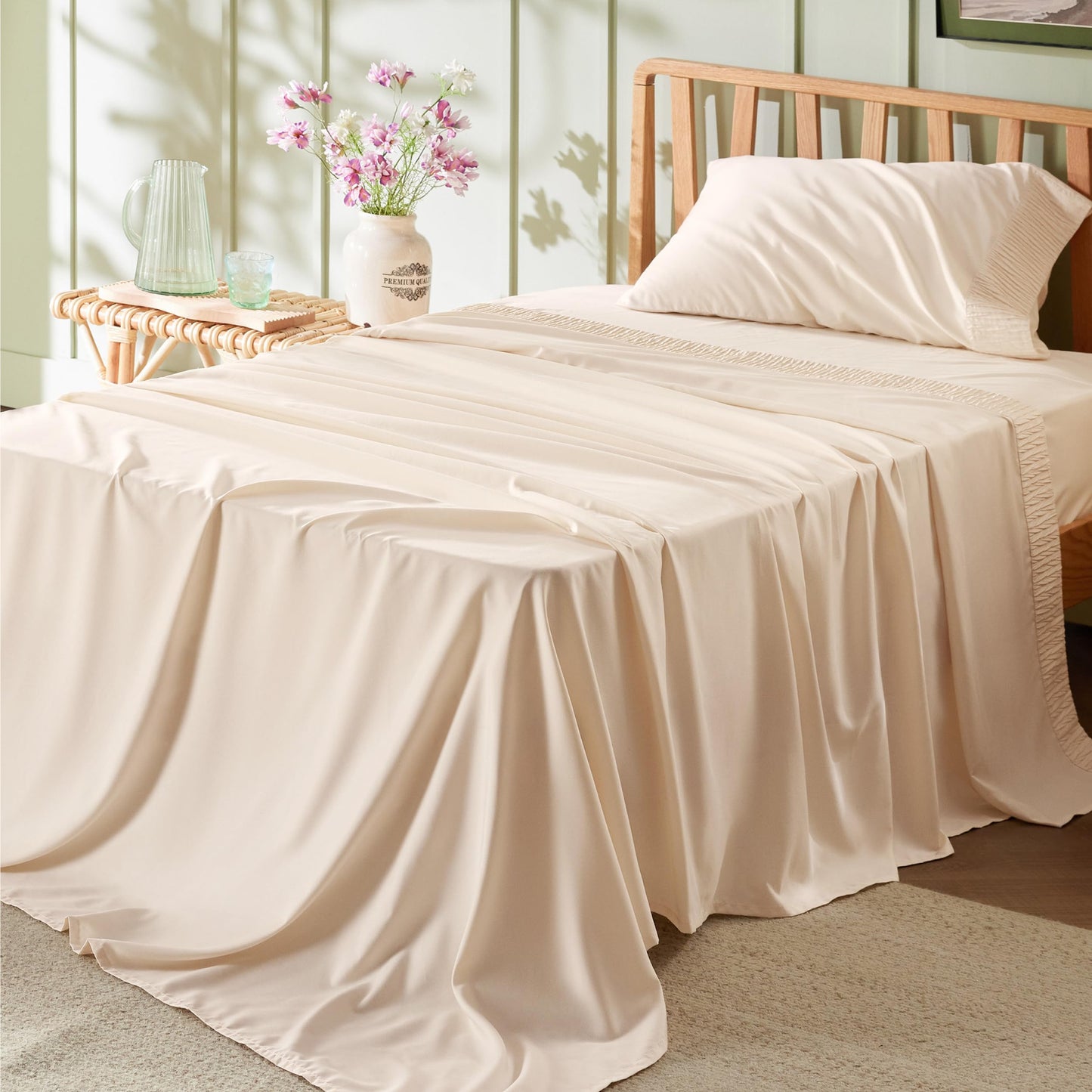 Bedsure Twin Sheets Set Grey - Soft Twin Bed Sheets, 3 Pieces Hotel Luxury Twin Sheets, Easy Care Polyester Microfiber Cooling Bed Sheet Set