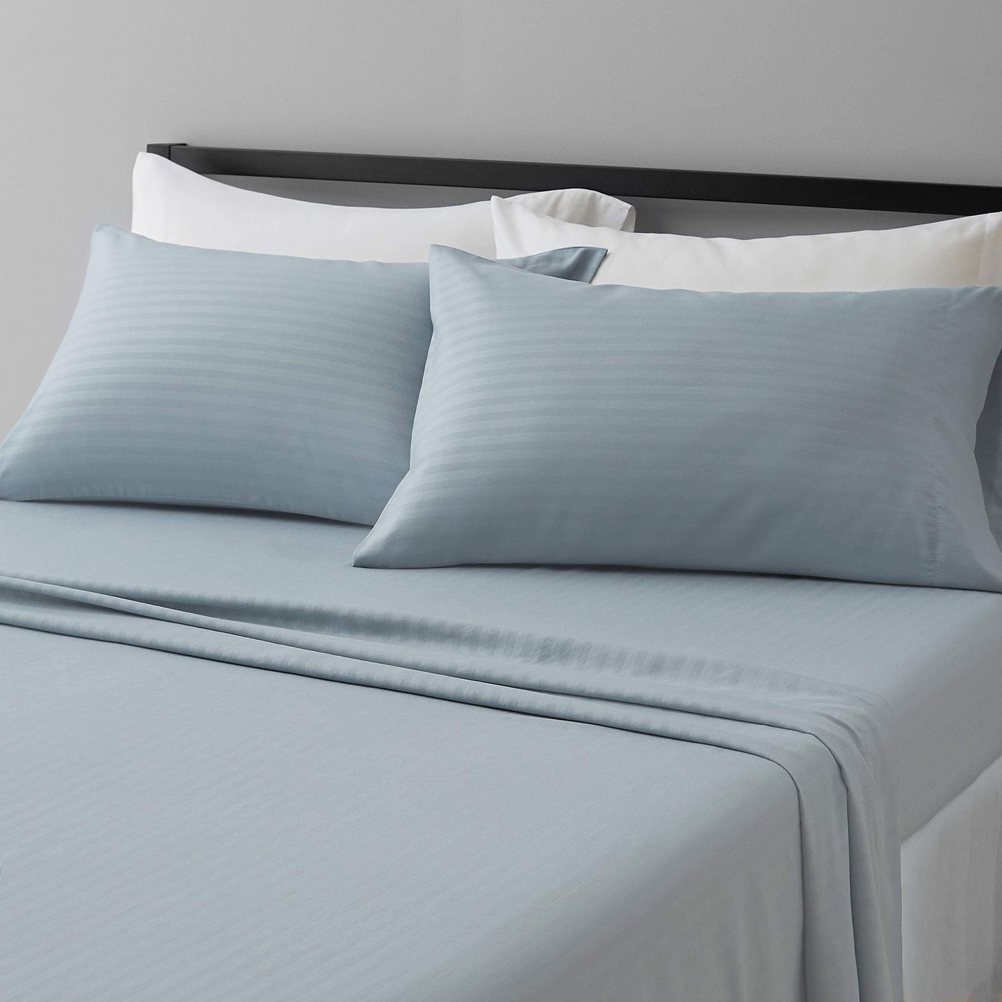 Amazon Basics Lightweight Super Soft, Breathable Easy Care Microfiber 3 Piece Bed Sheet Set with 14-Inch Deep Pockets, Twin, Dark Gray, Solid