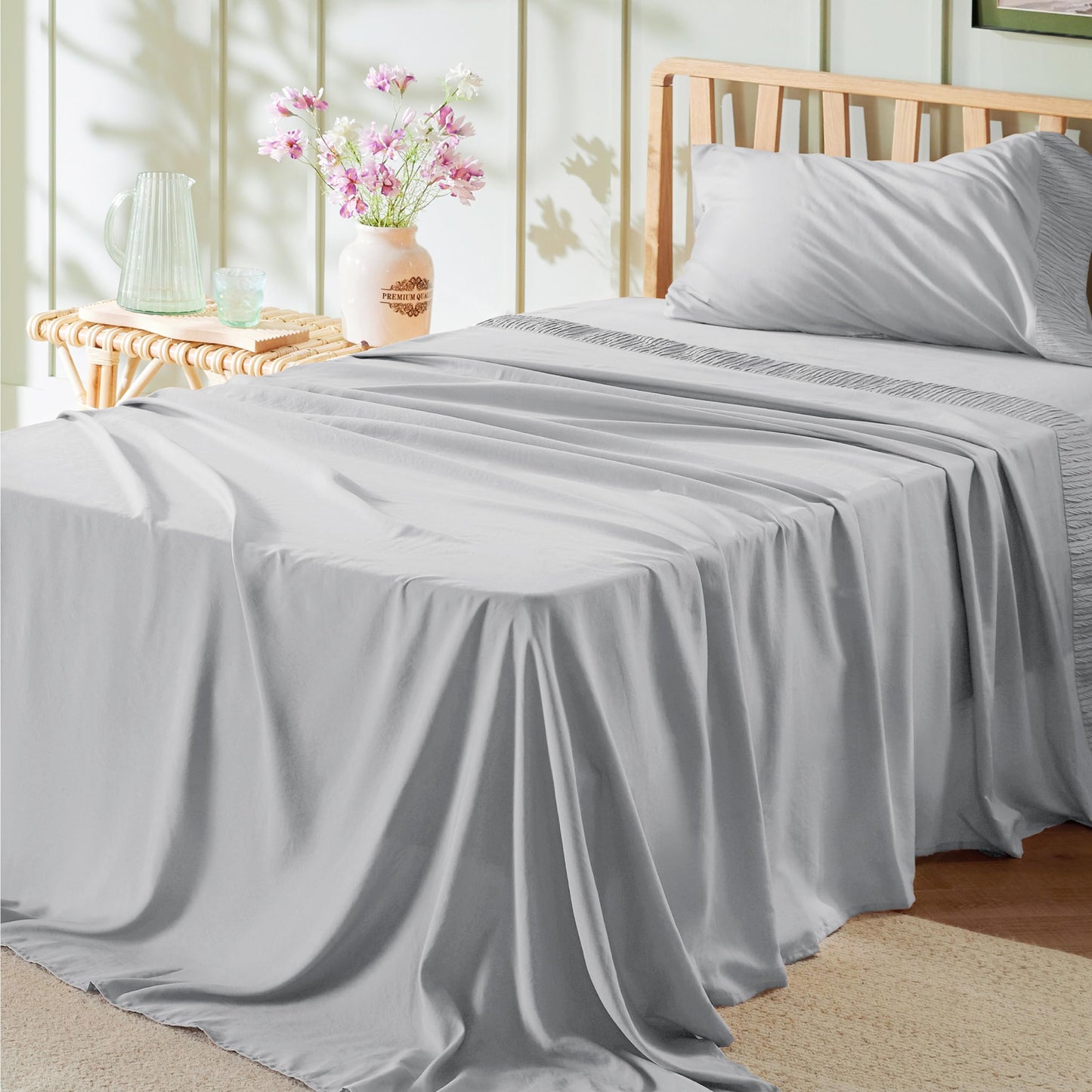 Bedsure Twin Sheets Set Grey - Soft Twin Bed Sheets, 3 Pieces Hotel Luxury Twin Sheets, Easy Care Polyester Microfiber Cooling Bed Sheet Set