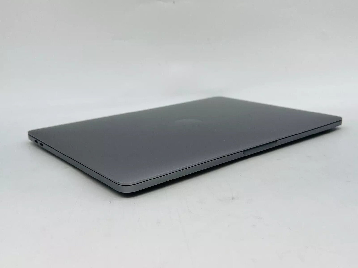 Apple 2020 MacBook Pro 13" M1 3.2GHz (8 - Core GPU) 8GB RAM 256GB SSD - Very Good - Refurbished - Xpressa